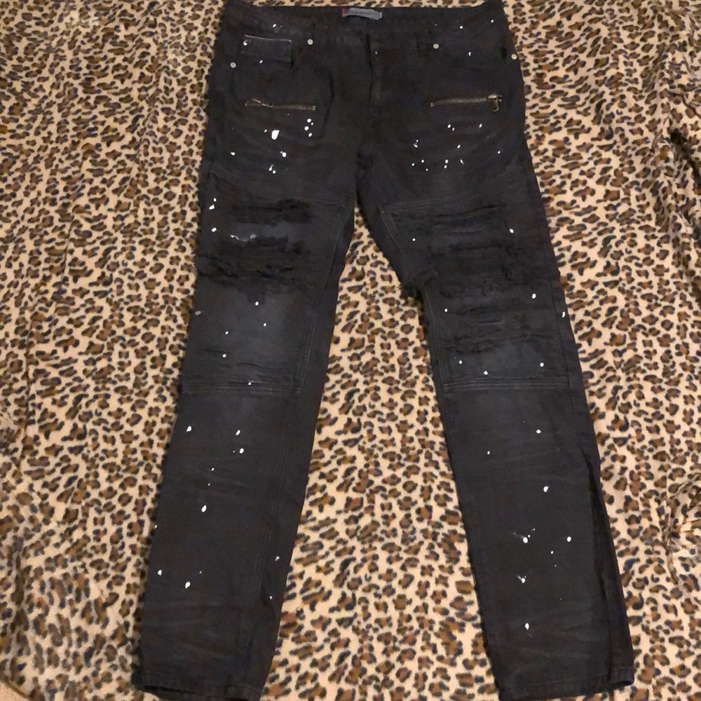 Men’s Black ripped Jeans